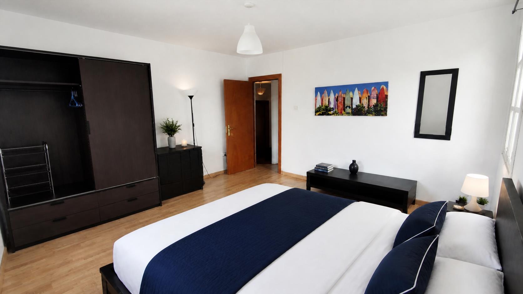 Image of Apartment - 1 Bedrooms - 1 Bathrooms for Rental in Town Area-Gibraltar, Image 2